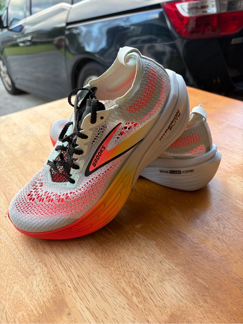 Brooks Women’s Hyperion Elite 2 Racing Shoes — White with Orange Gradient